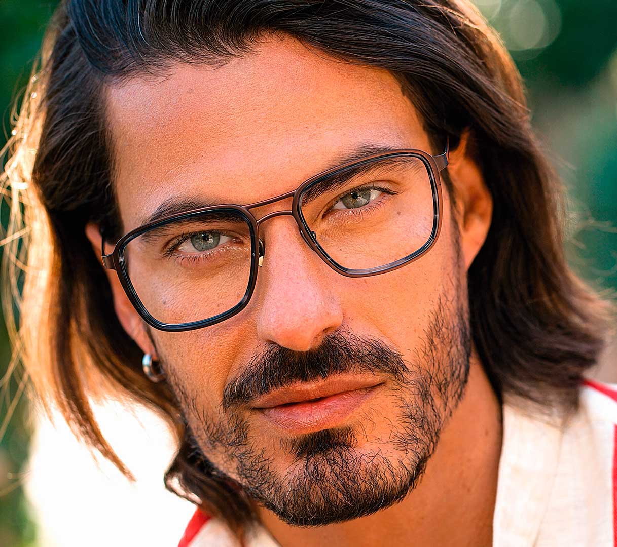 Die Brille, Rahden, Kleinoth, Optiker, Augenoptikermeister, Bachelor, Professional und Funktionaloptometrist, Brillengeschäft, Markenauswahl, Brillen, Sehtest, Messtechnik, Kontaktlinsen, Kontaktlinsenanpassung, Tragekomfort, Meisterwerkstatt, Handarbeit, Service-Garantie, Ultraschallreinigung